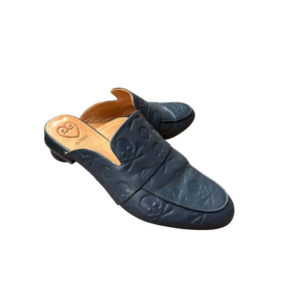 G/FORE Women's Debossed Skull and Bones Mule Street Shoes - Twilight - 8.5 - Picture 2 of 11